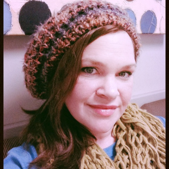 Meet your Posher, Emy - Picture 10 of 16